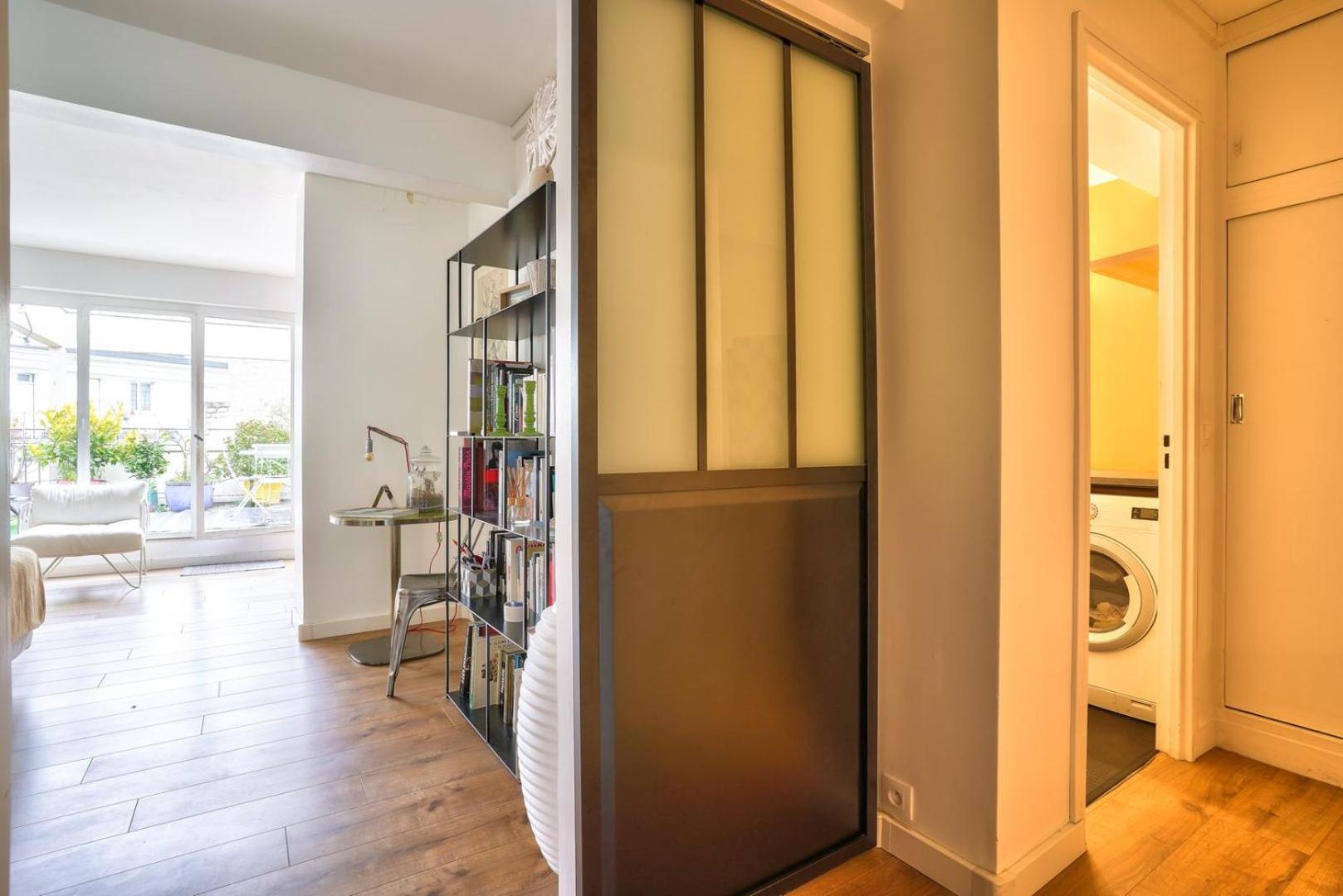Guestready - Confortable Avec Terrasse Au 18e Apartment Paris